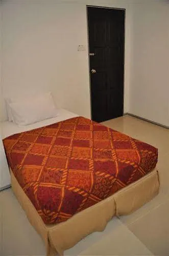 Old Budget Hotel Τζωρτζ Τάουν 2*,  Μαλαισία